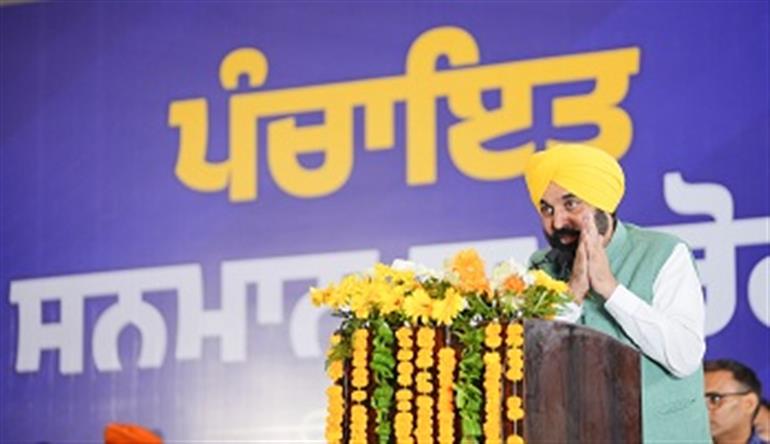 CM slams opposition for misleading the people on land pooling scheme