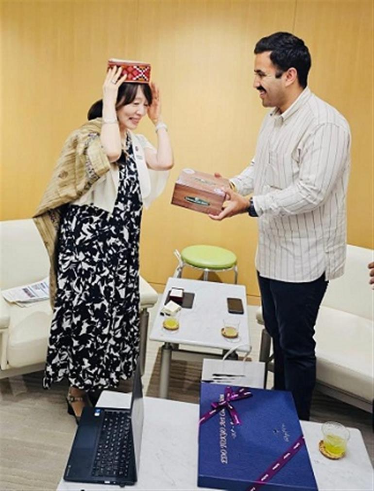 Cabinet minister Vikramaditya meet with Vice Governor of Tokyo
