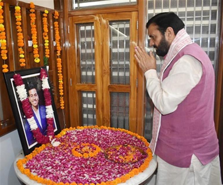 CM Saini condoles the untimely demise of Preet Dahiya, Nephew of OSD Virendra Badkhalsa
