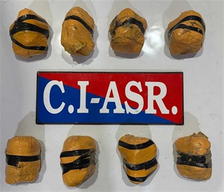 Cross border narcotics smuggling network busted in Amritsar, Four held with 4kg heroin