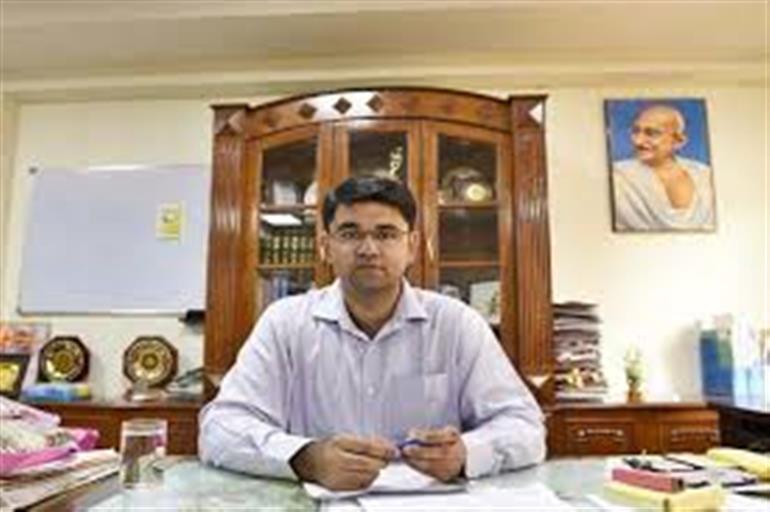 E&T Department, successfully concludes auction of all 1194 retail liquor zones with Rs 14,342 Cr revenue 
