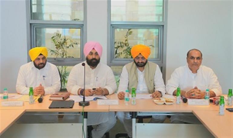 Punjab Govt Holds High-Level Meeting regarding 350th Martyrdom Day of 9th Sikh Guru