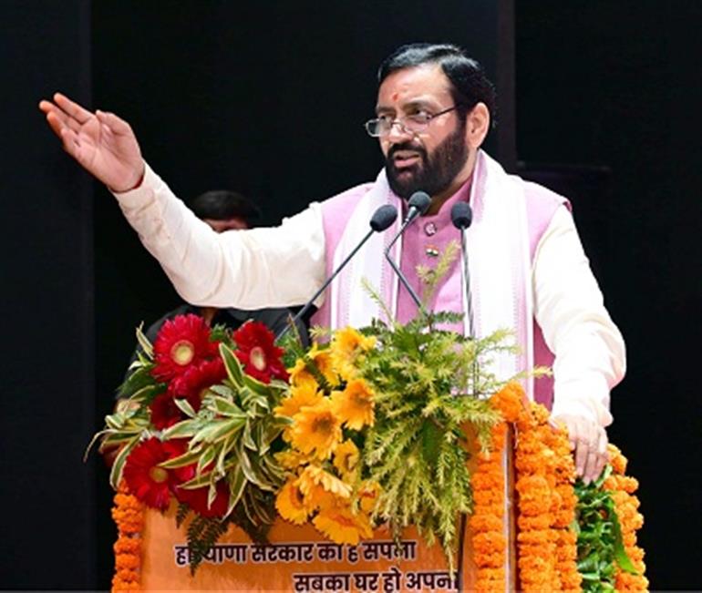 Congress only showed dreams to the Poor, while Double-Engine Govt Turned them into Reality- CM   
