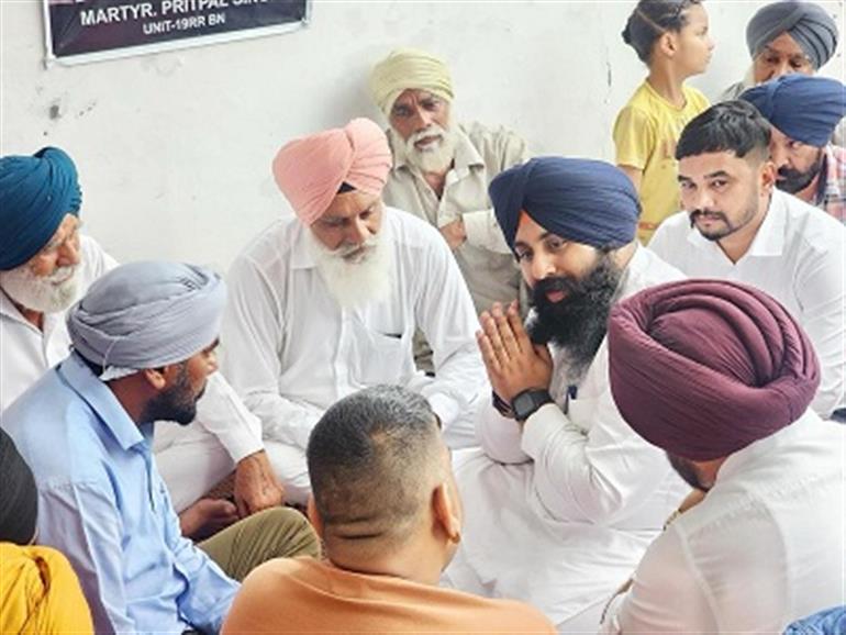 Bains expresses condolences to family of Martyr Lance Naik Pritpal Singh