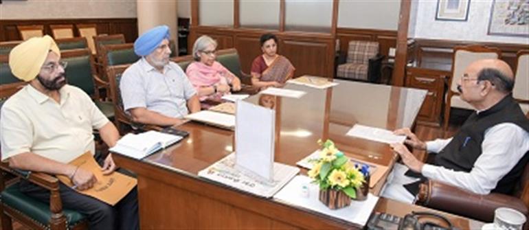 Mohinder Bhagat Reviews Progress on War Memorials Construction, Sainik Rest Houses Renovation