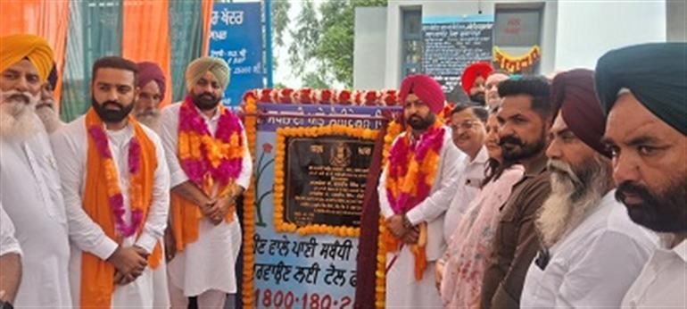 Mundian inaugurates new water supply schemes worth Rs. 1.11Cr in villages Naharpur & Narowali