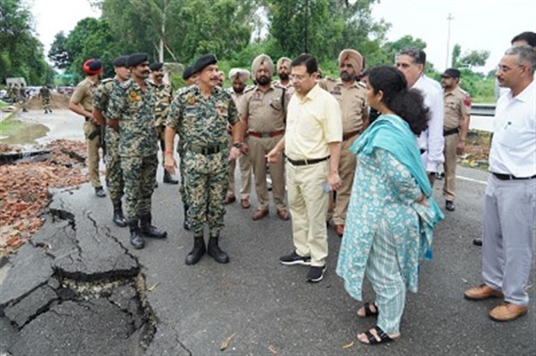 Protection of lives & providing safe shelter in relief camps is foremost priority of state govt : Anurag Verma