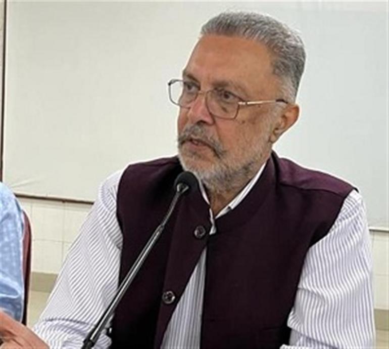 Health dept race against time to ensure health services in flood-hit areas in Punjab