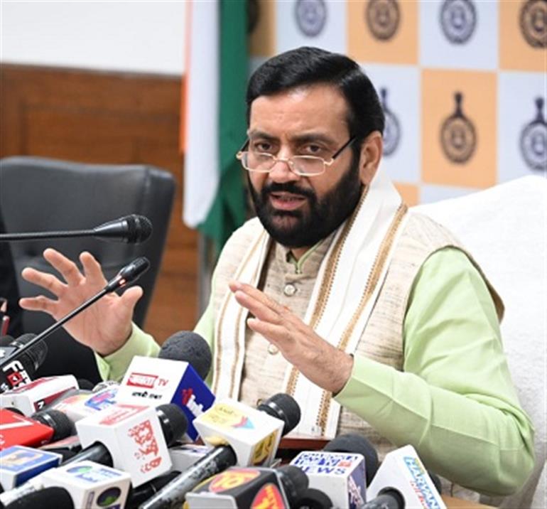 Govt continuously monitoring the flood situation arising due to heavy rainfall in the state: CM