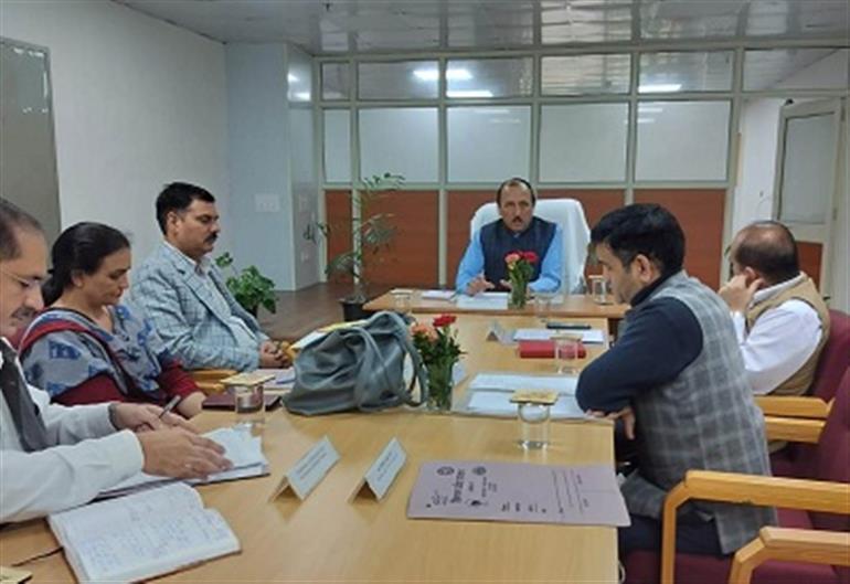 Dr. Katyal directs strict monitoring of food security benefits