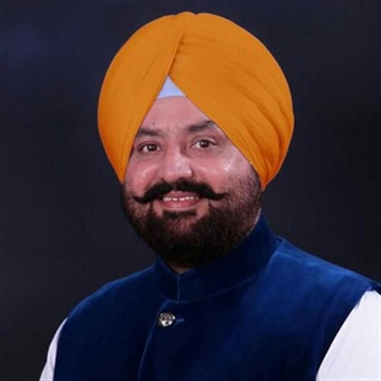 Fateh Jung Bajwa thanks Modi for Rs 1600 crore aid to Punjab