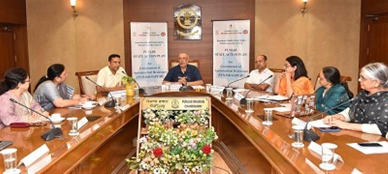 To curb indiscriminate use of antibiotics, action plan on antimicrobial resistance launched in Punjab