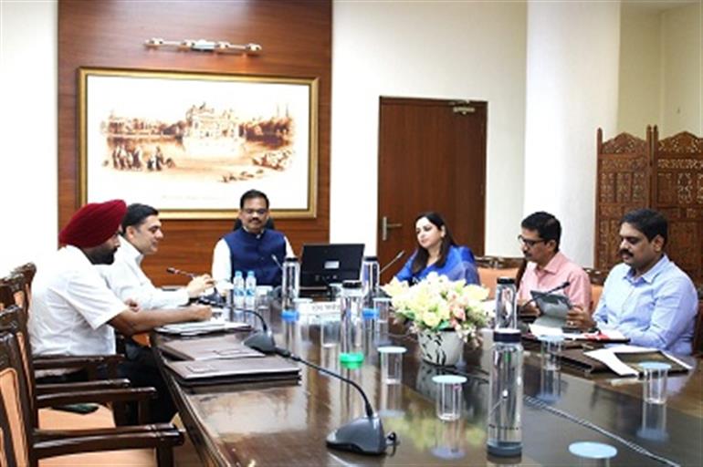 CS directs DC&39;s & MC to ensure smooth preparations for upcoming census