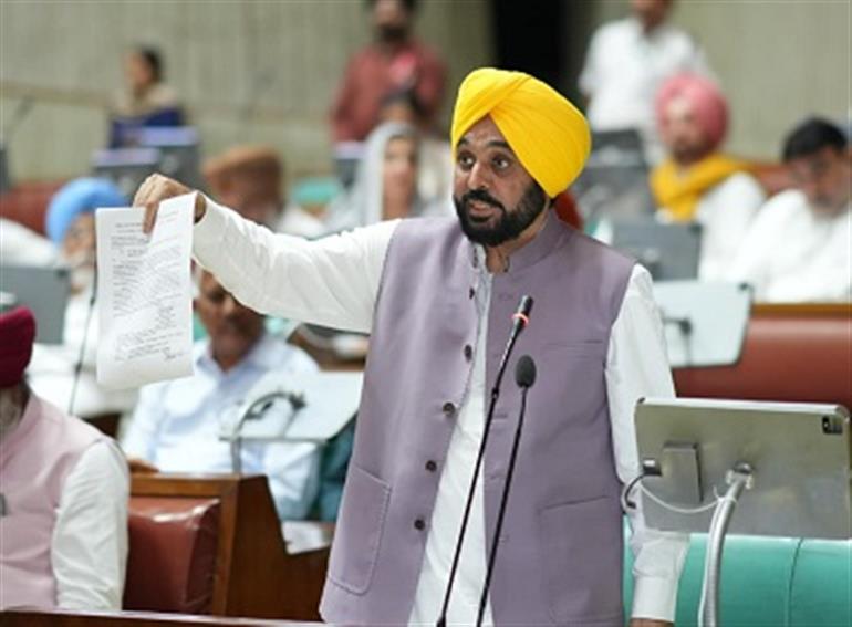 CM assails opposition for politicizing the issue of floods