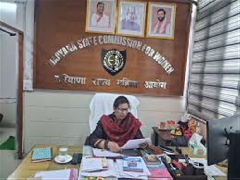 Women to be Made Aware of POSH Act and Cyber Crime: Renu Bhatia