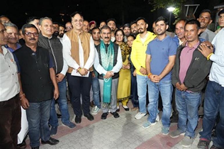 Delegation from Seraj and Drang Assembly Constituencies calls on CM
