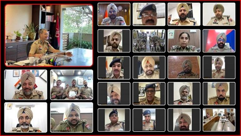 Take iron-fist approach against gangsters, Drug smugglers, DGP to police force