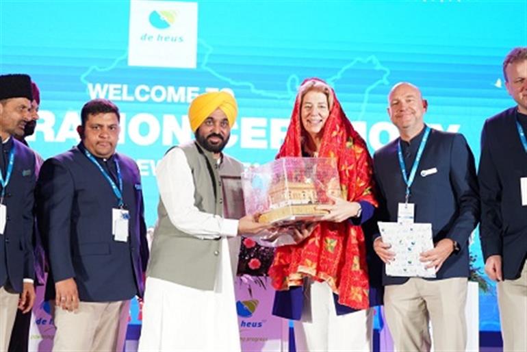 CM envisions Punjab as next bussiness hub of Country