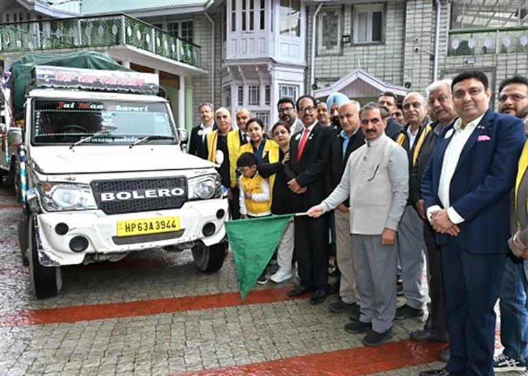 Himachal : CM flags off relief material for disaster-affected areas