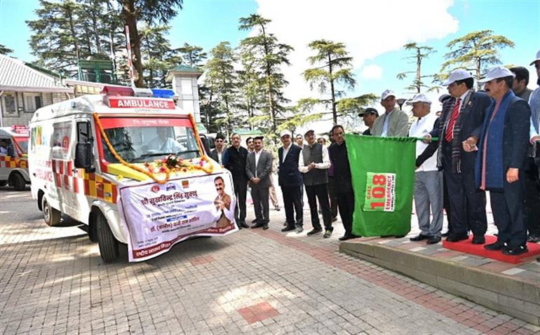 Himachal : CM flags off advanced life support ambulances