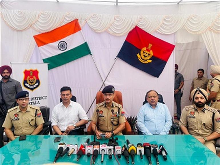 Ahead of Diwali, DGP orders maximum police presence, High alert nakas across state