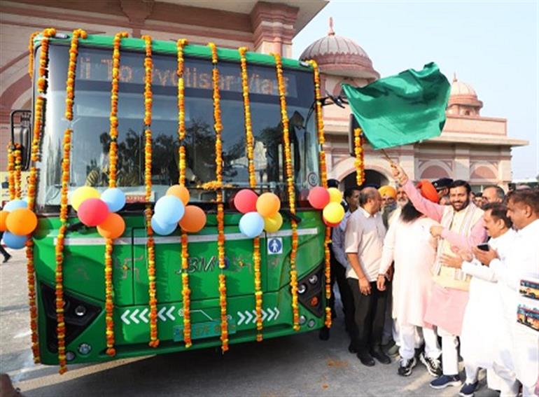 CM flags off 10 e-buses at Kurukshetra