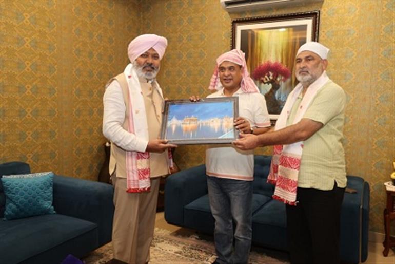 Punjab Cabinet Ministers Invite Assam CM to 350th Martyrdom Anniversary Events of Sri Guru Tegh Bahadur 
