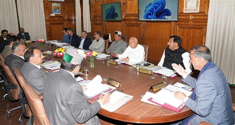 Himachal Cabinet allow permission for conversion of 1000 existing diesel, petrol taxis into electric taxis