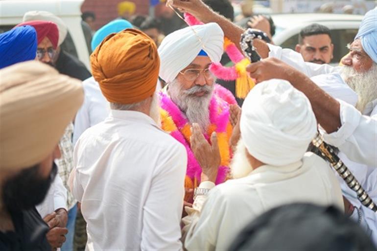 Harmeet Sandhu receives overwhelming response in village Bhusse