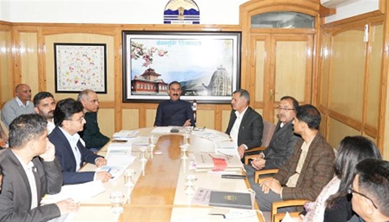 CM reviews HIMUDA projects, directs development of new townships near Chandigarh