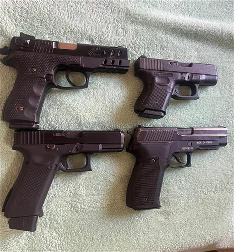 Two members of Jaggu Bhagwanpuria gang held from Hoshiarpur, 4 Pistols recovered