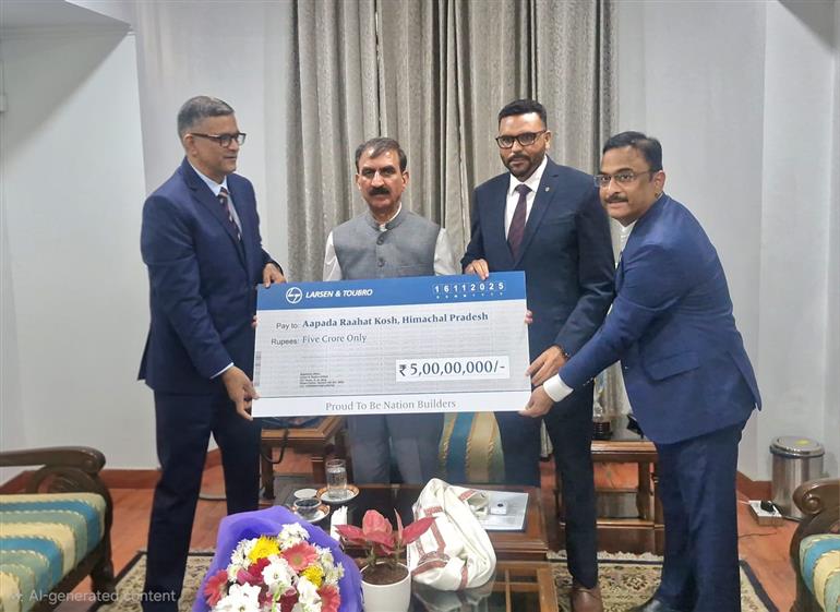 L&T Group presented 5 crore cheque to CM for disaster relief