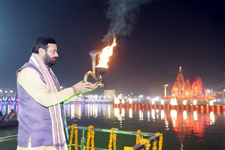 The holy book Gita offers solution to every problem in the world: Nayab Singh