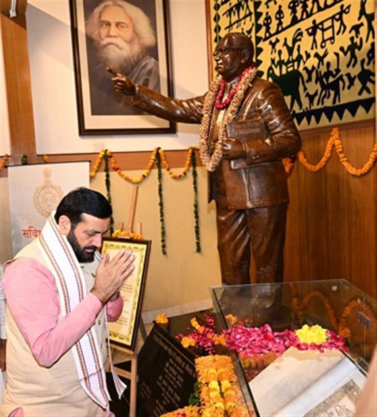 CM Saini attends Constitution Day programme at Haryana VS