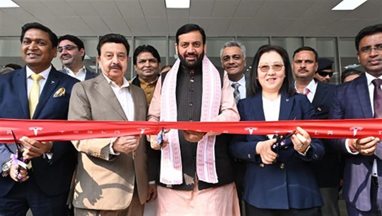 CM Saini Inaugurates India’s First All-in-One Tesla Motors Facility in Gurugram