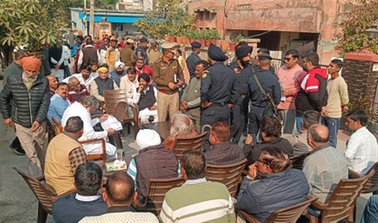 Vij Takes Action: Strict reprimand to Mahesh Nagar police station staff in Ambala Cantonment for threatening a married woman