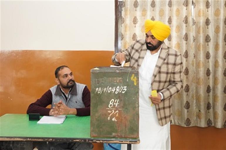CM Mann casts vote in his native village