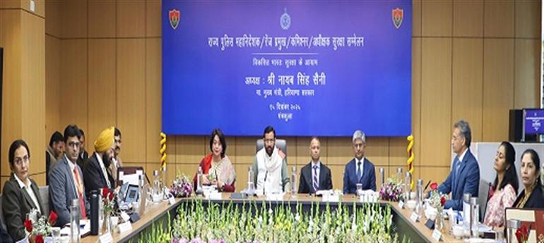 CM calls for smart, transparent and people-centric policing at state-level security conference