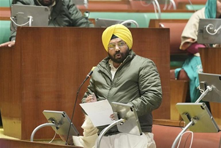 Move to abolish MGNREGA is an attempt to deprive the poor of their bread: Harbhajan Singh