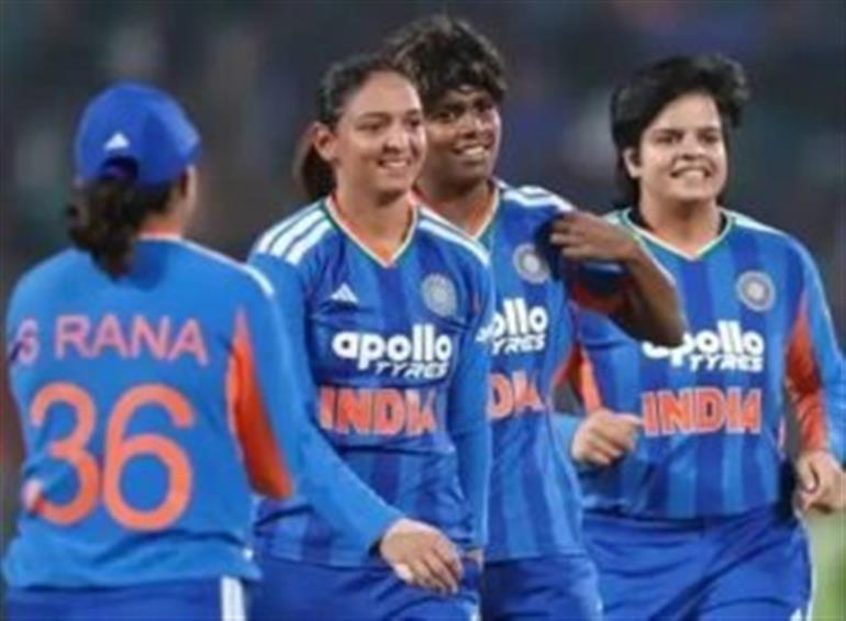 IND vs SL: Indian Women’s Team Dominates, Clean Sweeps Sri Lanka 5–0  