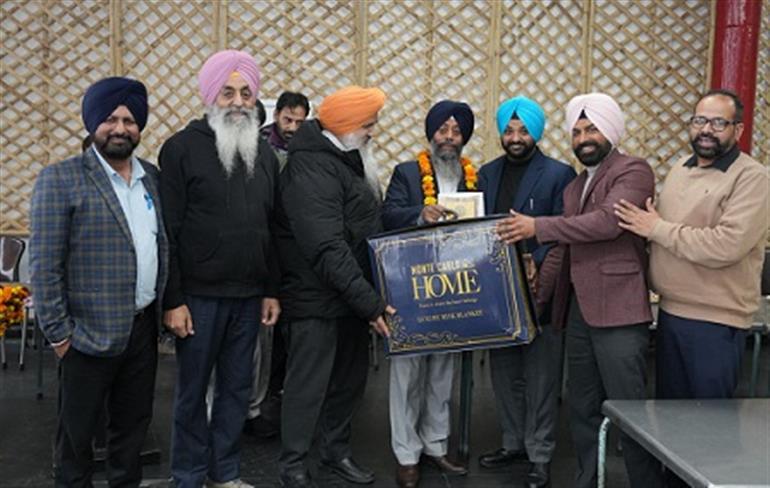 Photo cinema officer Arvinder Singh retires after 32 years of service in PR dept.