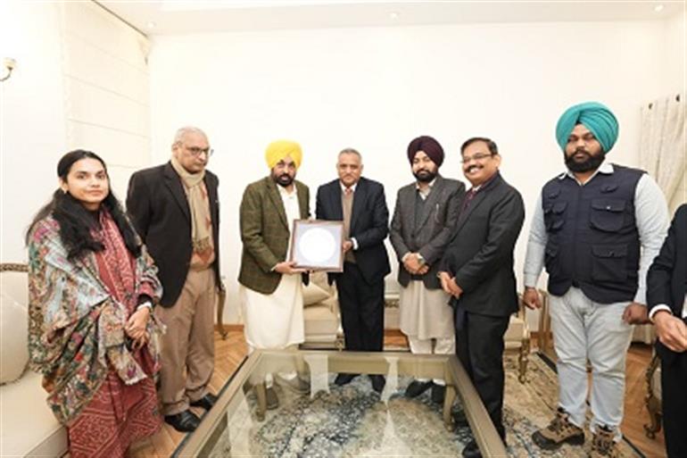 CM Mann bats for more International Flights from Mohali Airport