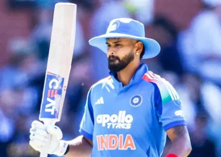 Shreyas Iyer Proves Fitness in Vijay Hazare Trophy; Mayank Agarwal and Padikkal Shine with Big Scores 