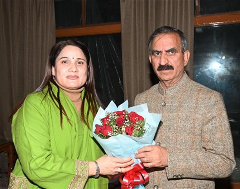 Monita Chauhan called on CM