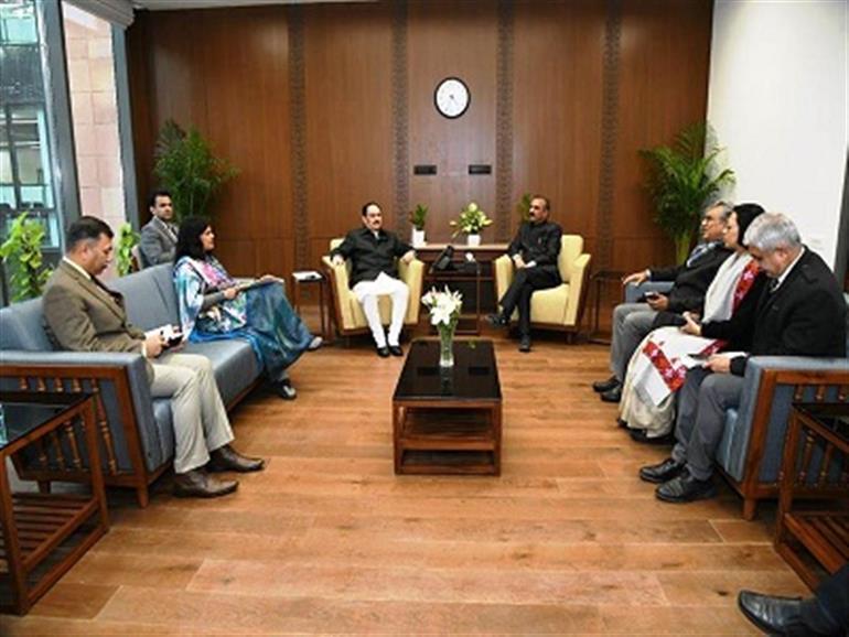 CM calls on Union Health Minister Nadda