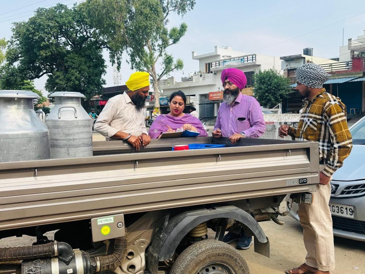 Punjab FDA Launches statewide crackdown on milk adulteration, 200 samples collected in 2-day drive
