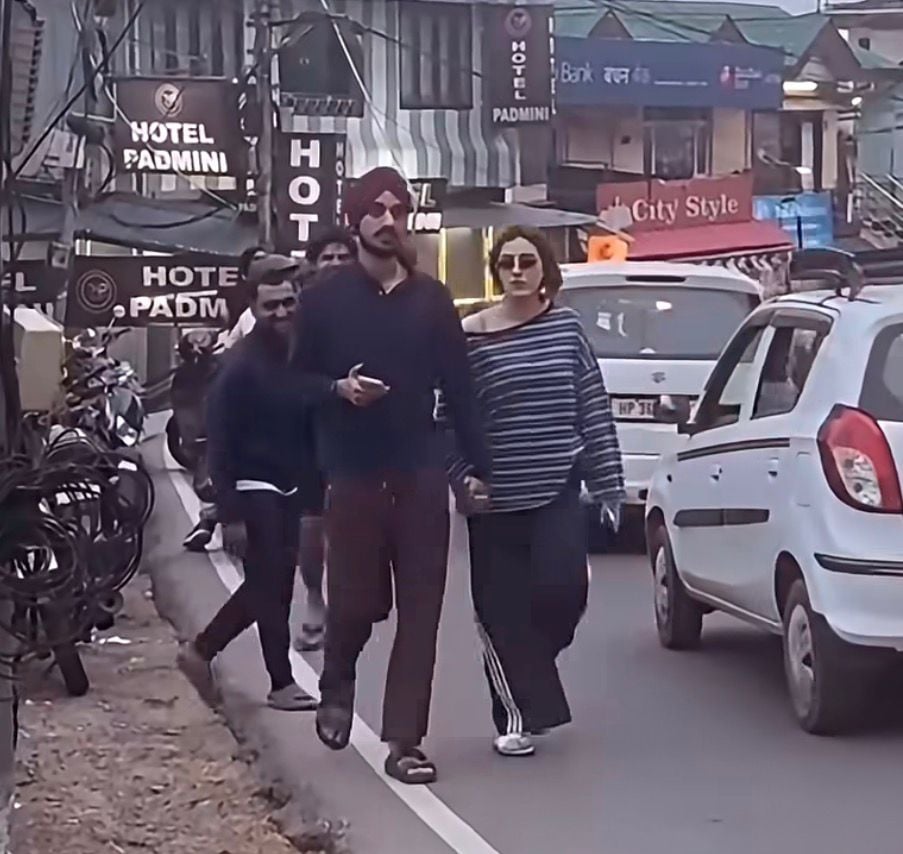 Cricketer Arshdeep Singh Spotted Enjoying Mountain Getaway With Rumoured GF During IPL 2026, Couple Seen Holding Hands