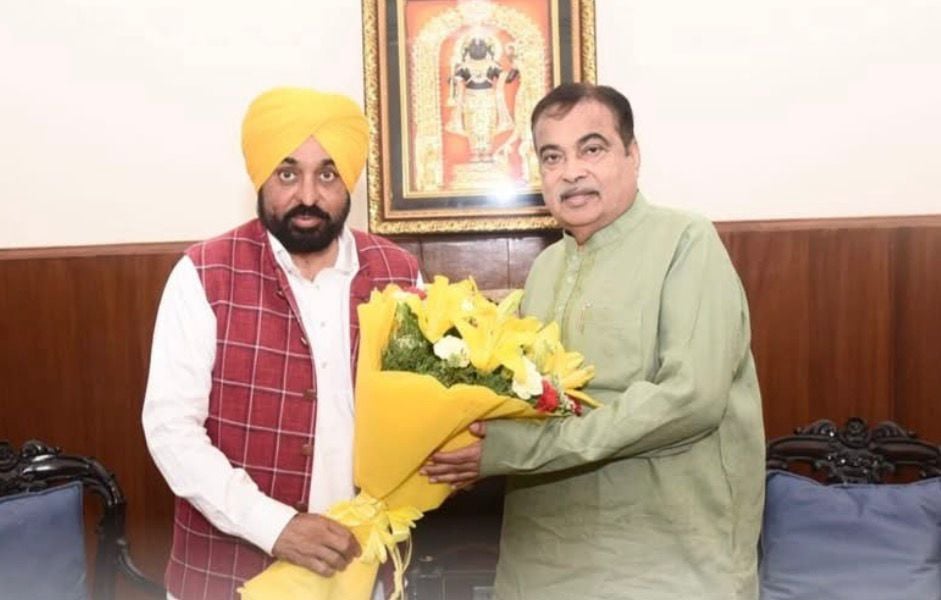 Punjab CM Bhagwant Mann Meets Nitin Gadkari in Delhi, Secures ₹400 Crore Road Funding Assurance