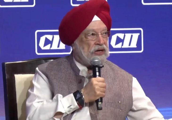 Petroleum Minister Says India Has 60 Days Crude Oil, 45 Days LPG Stock; Urges Not to Misinterpret PM’s Remarks
