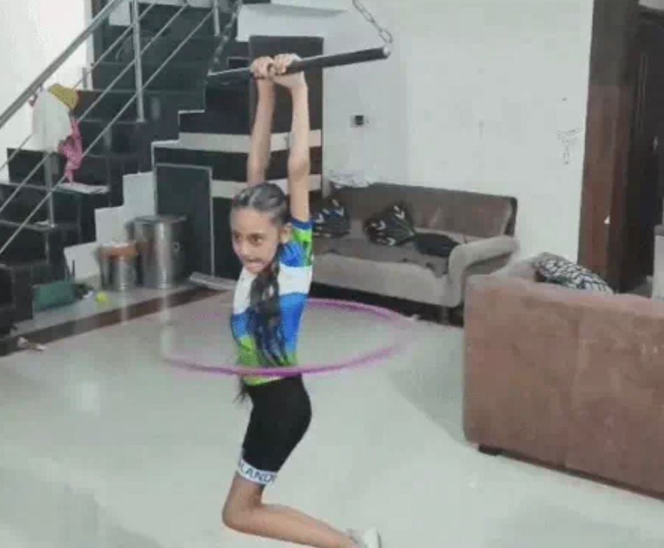 8-Year-Old Jalandhar Girl Enters India Book of Records with Stunning Hula Hoop Feat
